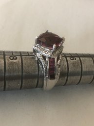 BEAUTIFUL RUBY RED RING  .925