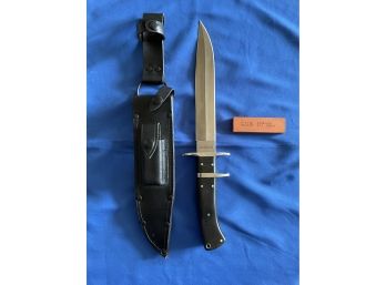 Cold Steel Black Bear Classic Bowie Knife