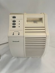 Honeywell Air Purifier - Used