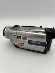 Sony Handycam 120x DCR