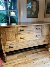 Beautiful Wood Cabinet/hutch Buffet