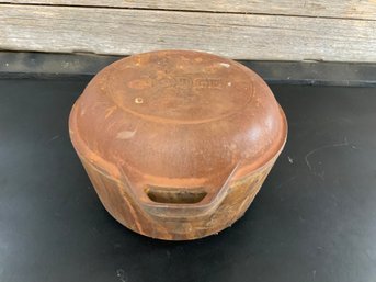 Cast Iron Double Dutch Oven By Lodge 1896 10' X 7'