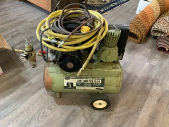100 PSI Sears Air Compressor With Hoses