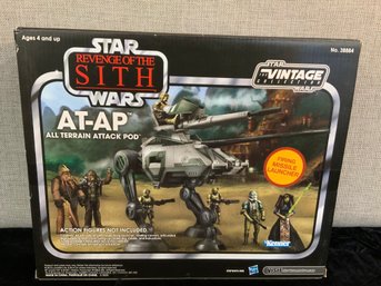 Star Wars Revenge Of The SITH AT-AP All Terrain Attack Pod New In Box