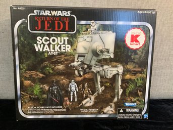 Star Wars Return Of The Jedi Scout Walker AT-ST New In Box
