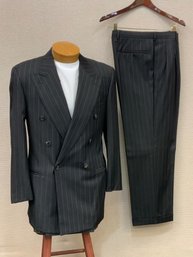 Men's Gianfranco Ferre Suit Made In Italy 100 Wool Dark Gray/Black With Orange Pinstripe Italian Size 50