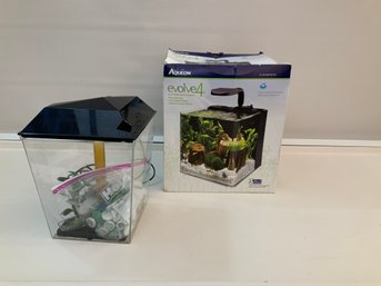 2 Fish Tanks One Is New In Box Aqueon Evolve 4 And The Other Is Used But Like New Condition