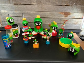 Marvin The Martian Lot By Applause And Warner Bros For Warner Bros Store14 Piece Lot