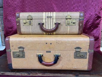 2 Vintage Suitcases Smaller Is A Lincoln Zephyrweight 18' X 13' X 6' Larger Century 21' X 18' X9'