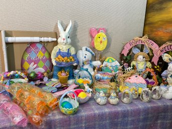 Easter Decorations With Signs, Ceramic Baskets Bunny Table Runner