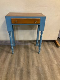Small Entry Table With Drawer 30 X 24 X 14