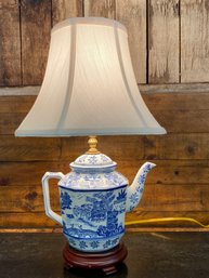 Blue And White Chinese Tea Pot Lamp 20' Tall