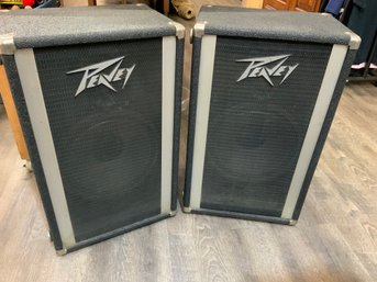Peavey Speakers 26 1/2' X 16' X 11' Fully Tested Excellent Condition No Rips No Tears