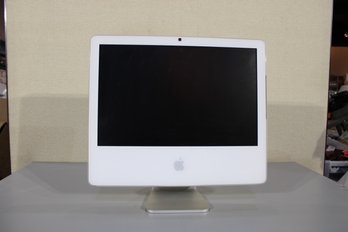 IMac All In One Powers Up