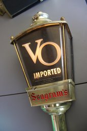 Two Seagrams Bar Lights Both Tested And Work Seagrams Golden Gin And Seagrams VO Light 18' X 4 1/2'