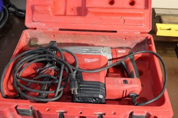 Hammer Drill Milwaukee AVS SDS-Max Combi Hammer Tested And Works