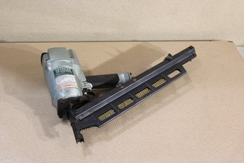 Hitachi 3 1/4' Strip Nailer Tested And Works