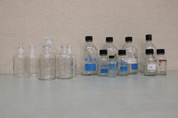 Glass Bottle Lot Of 15 Bottles Apothecary Pyrex, Corning And Gibco Various Sizes