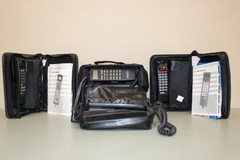 Vintage Car Phones Cellular Mobile Phone And Cases Lot Of 4 Motorola, Metrocel, Bel Atlantic And Audiovox