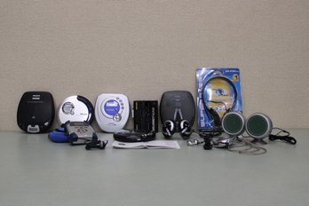 Walkman Lot Of 11 Fujifilm Cassette Player, CD 2 Philips, 1 Fisher, 1 SONY Walkman Megabass,  Coby MP3