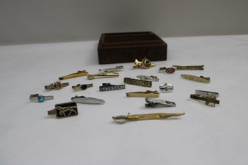 Lot Of Assorted Tie Clips In Trinket Box (23Pieces)