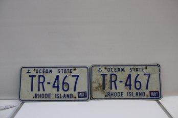 License Plates TR 467 RI 97 12' X 6'