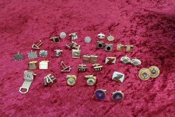 Mixed Jewelry Lot Cuff Links Mostly