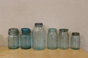 Mason Jars (6) Blue Assorted With Lids