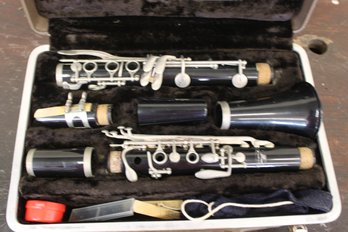 Buescher Clarinet With Case
