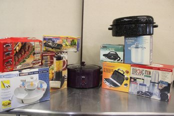 Small Kitchen Appliance Lot Includes A Rival Crock Pot In Purple Blender Slicer Chip And Dip Server Pizzelle