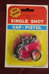 Single Shot Cap Pistol Pirate Gun New In Package