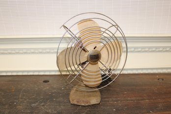 Manning  Bowman Fan Model #41 - Manufactured By The McGraw Edison Company - Untested