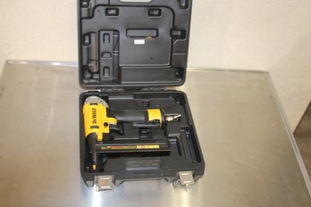 DeWalt DWFP1838 18 Gauge Nailer Immaculate Condition With Blow Mold Case