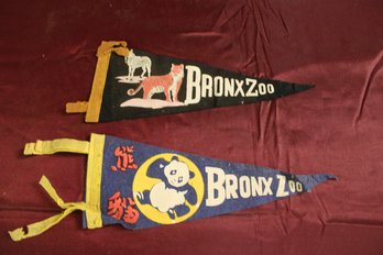 Vintage Felt Pennants Bronx Zoo 11 1/2' Bronx Zoo 11 1/2' (2)