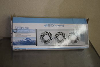 Bionaire Whole House Fan Triple Fan Reversible With Temperature Control And Speed Control New In Box