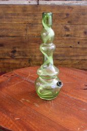 Green Swirl Art Glass 13' Tobacco Water Pipe Bong