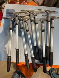 8 Squeegees With Handles