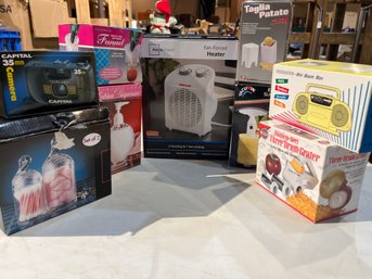 9 Assorted Household Items Pineapple Slicer Heater Camera Funnel Grater Slicers