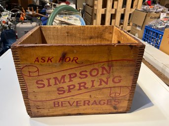 Simpson Spring Beverages Wooden Crate 11 X 15.5 X 11