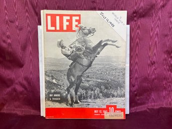 Life Magazine Roy Rogers And Trigger July 12 1943