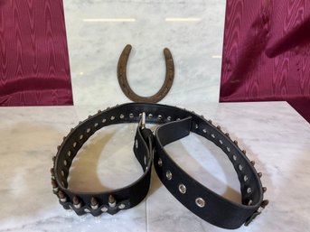 Bullet Belt And Horse Shoe Belt Size Is Medium