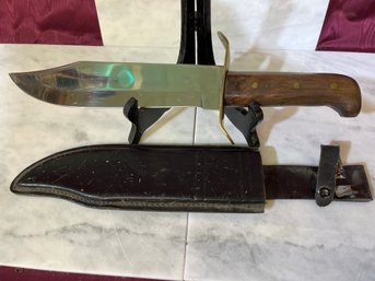 Bowie Knife 15' With Scabbard