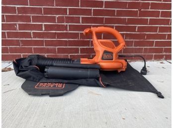 BlackDecker BEBL7000 Leaf Blower, 12 A, 400 Cfm Air