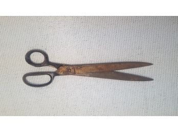 Vintage Scissors With 7' Ruler