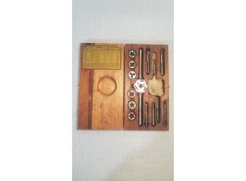 Vintage Henry L. Hanson ACE Tap & Die Set In Orig. Wooden Box