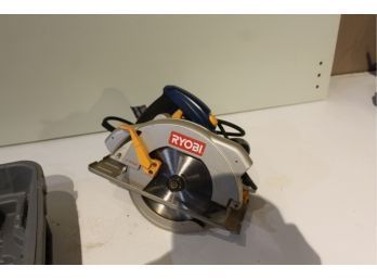 Ryobi CSB141LZ 7 1/4 Inch 5500 RPM Circular Saw In Excellent Condition