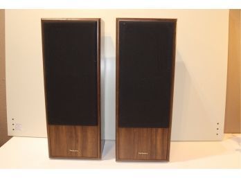 Pair Of Technics SB-CX500 3 Way Speaker System 150 Watts Fresh From An Estate Untested