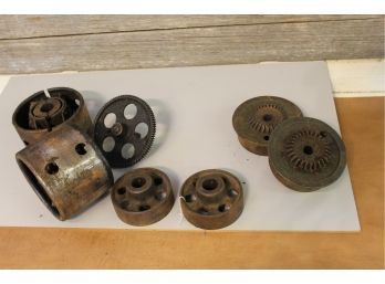 Gears Pulleys Wheels Sheaves 8 Pieces