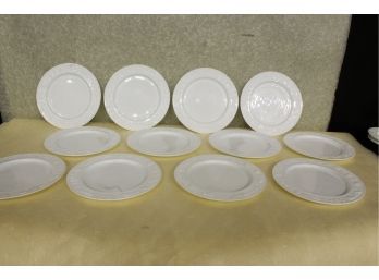 Anchor Hocking Vitrock Flower Trim White Milk Glass 12 Small Plates 7 3/8'