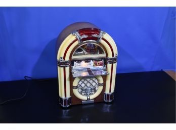 Plug In Jukebox Style Radio And Cassette Player, Tested Fully Operational